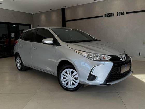 TOYOTA YARIS 1.5 16V FLEX XL MULTIDRIVE TOYOTA YARIS 1.5 16V FLEX XL MULTIDRIVE